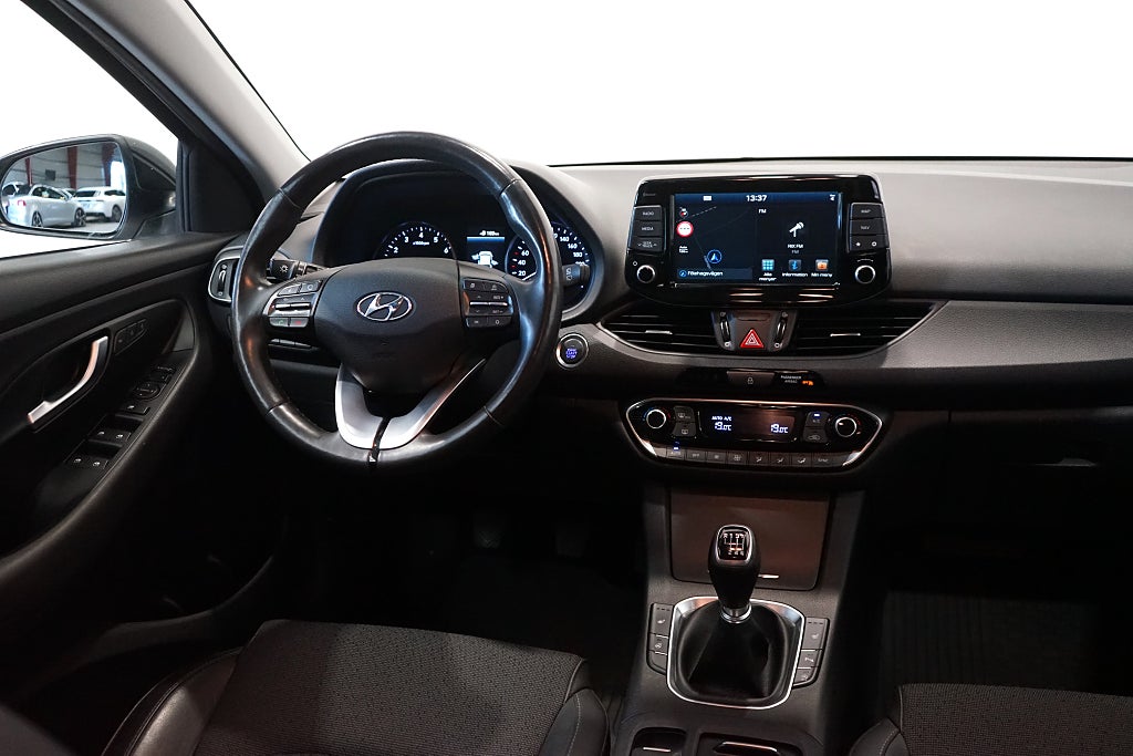 Hyundai i30 1.4 T-GDi Comfort Rattvärme Carplay 140hk 4.99% Ränta