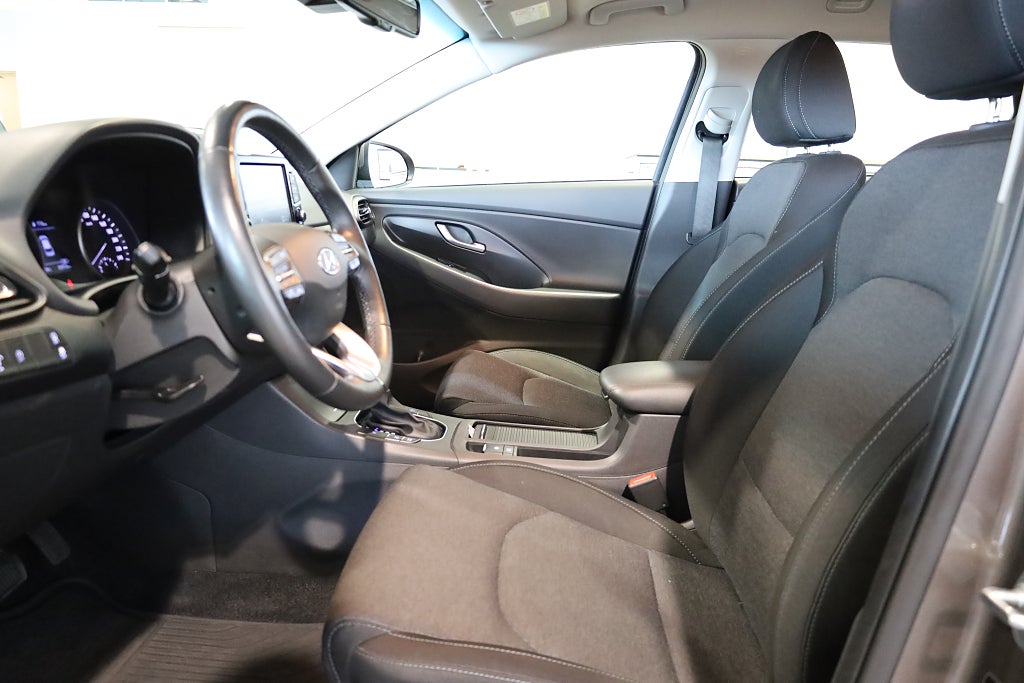 Hyundai i30 1,0 T-GDi 120hk MHEV Essential Kombi Aut Kamera 2023