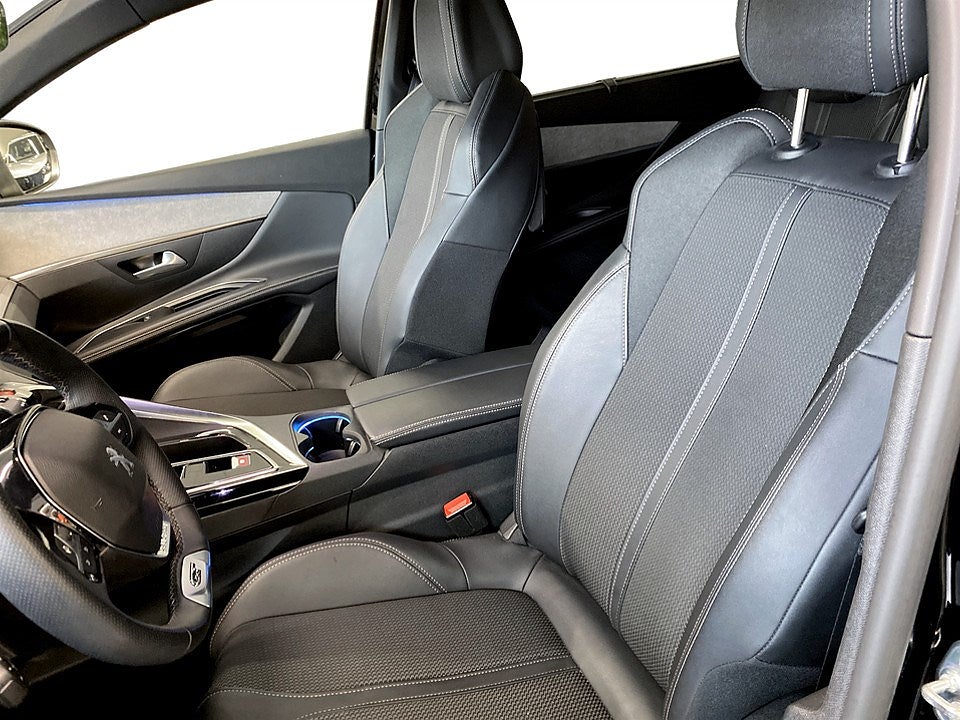 Bild på Peugeot 5008 GT 1.2 PT 130hk Aut - 7-SITS, B-KAMERA
