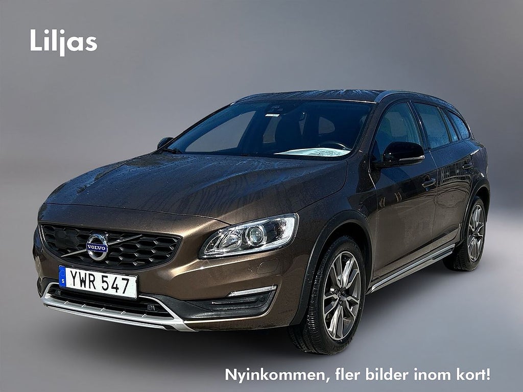 Volvo V60 Cross Country D4 AWD Classic Pro//Kamera//Adapt...