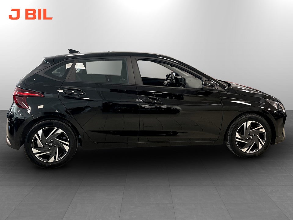 Bild på Hyundai i20 Essential 1.2 MPi 84hk B-KAMERA CARPLAY