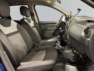 Dacia Duster 1.2 TCe 4x4 Värmare Kamkedja ISOFIX S&V-hjul