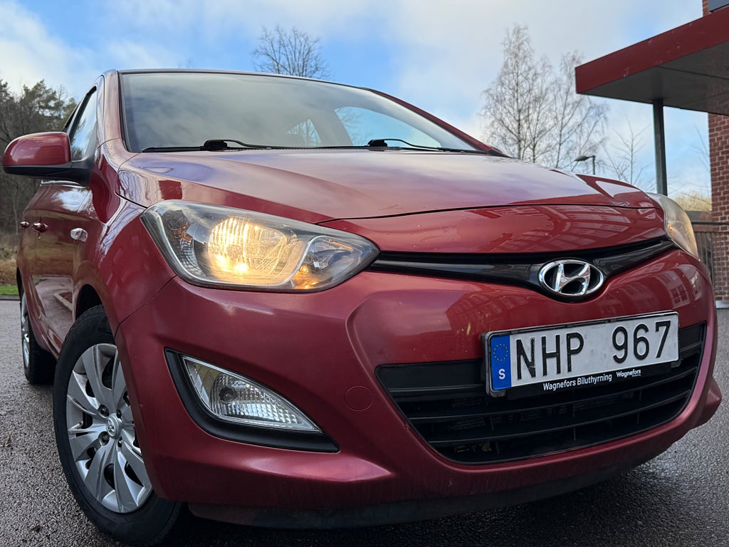 Hyundai i20 5-dörrar 1.2 Bensin 84HK Ny servad Nybesiktigad 