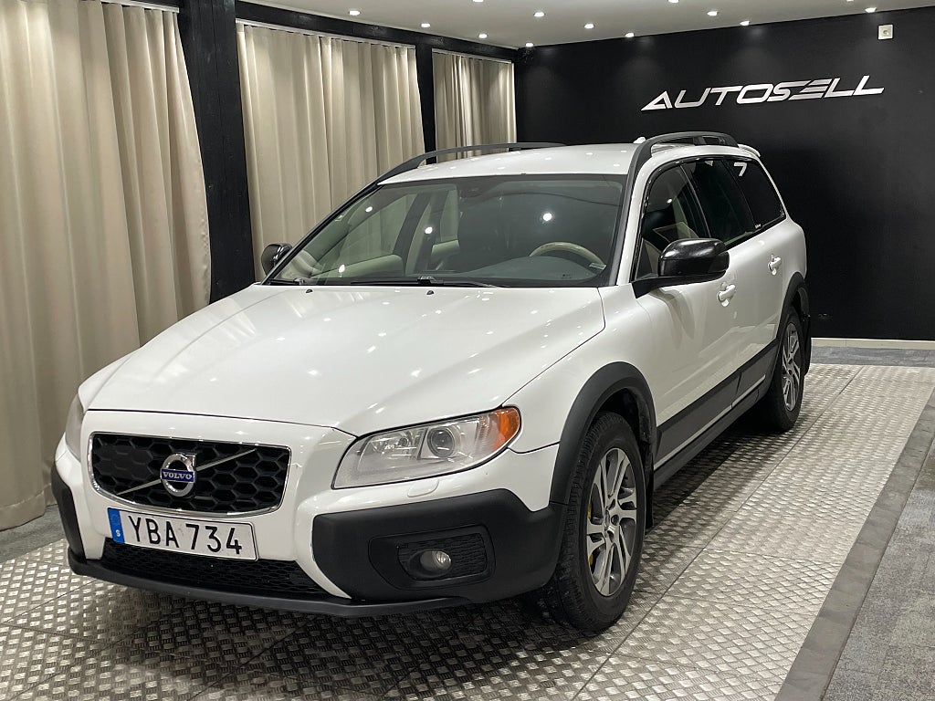 Volvo XC70 D5 AWD BSR Geartronic Summum Fullservad Nybesikad