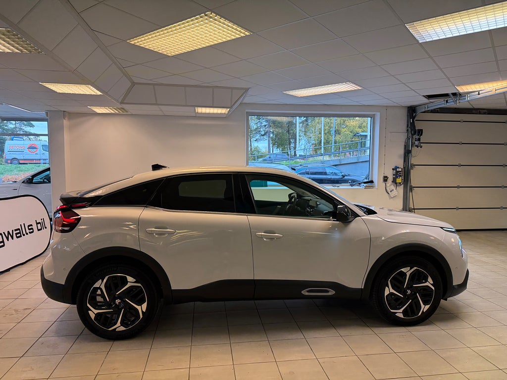 Citroen C4 1.2 PureTech EAT Shine Head-Up Rattvärme GPS B-Kamera