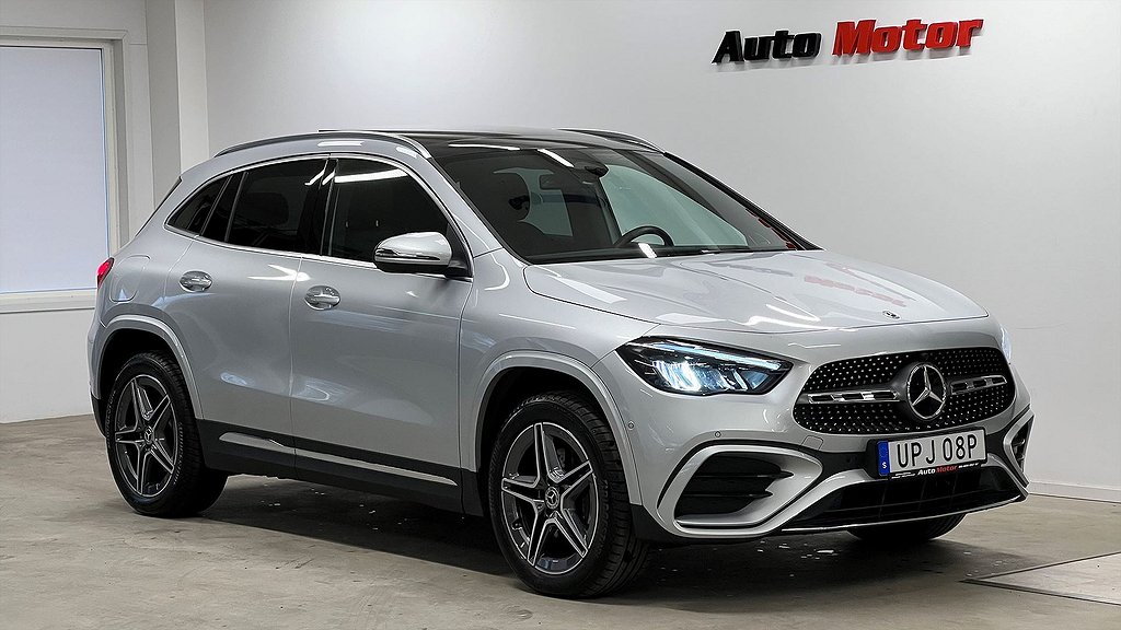 Mercedes-Benz GLA 250 e GLA 250e AMG värmare/Panorama/Burmester 218hk