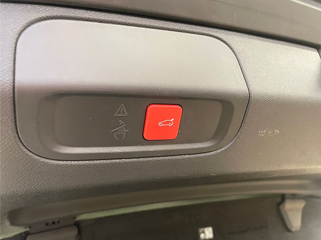 Bild på Peugeot 408 GT 1.2 PT 130hk Aut - 360-KAMERA, CARPLAY