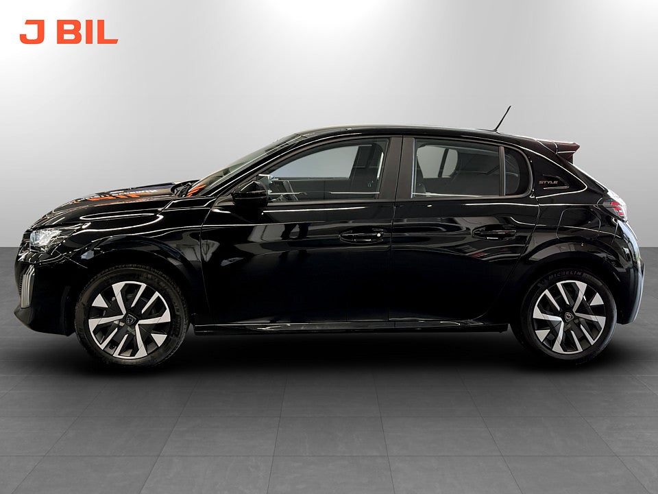Bild på Peugeot 208 Style Hybrid 100hk Aut CARPLAY BACKSENSORER