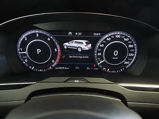 Kombi Volkswagen Passat Alltrack 16 av 22