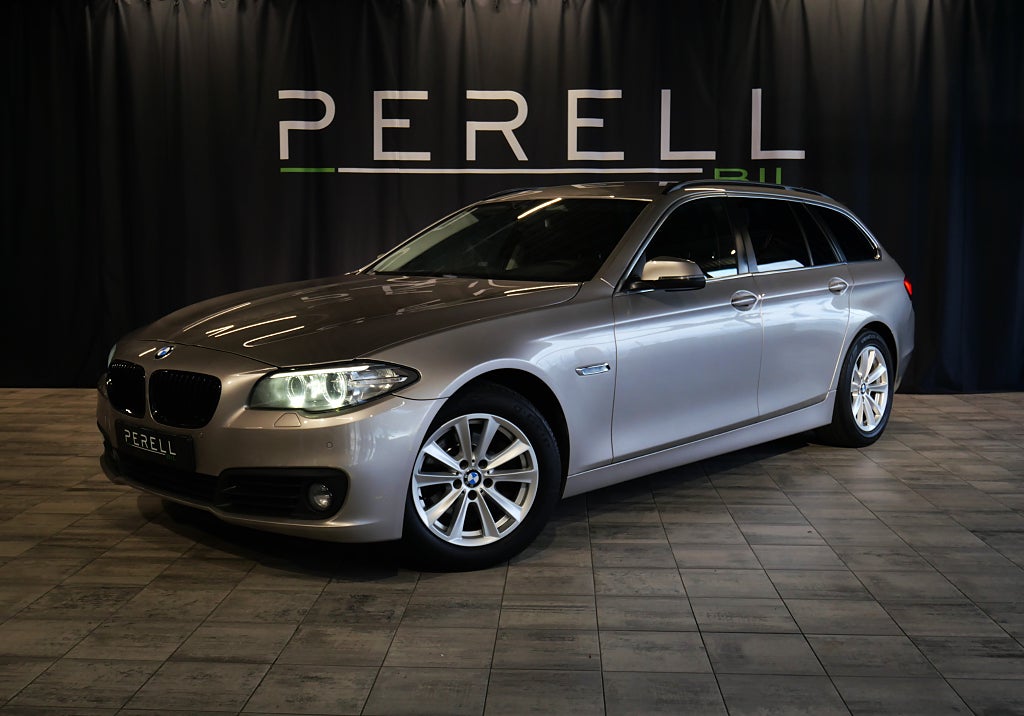 BMW 520d Touring Aut 184hk /Läder/Drag/Backkamera