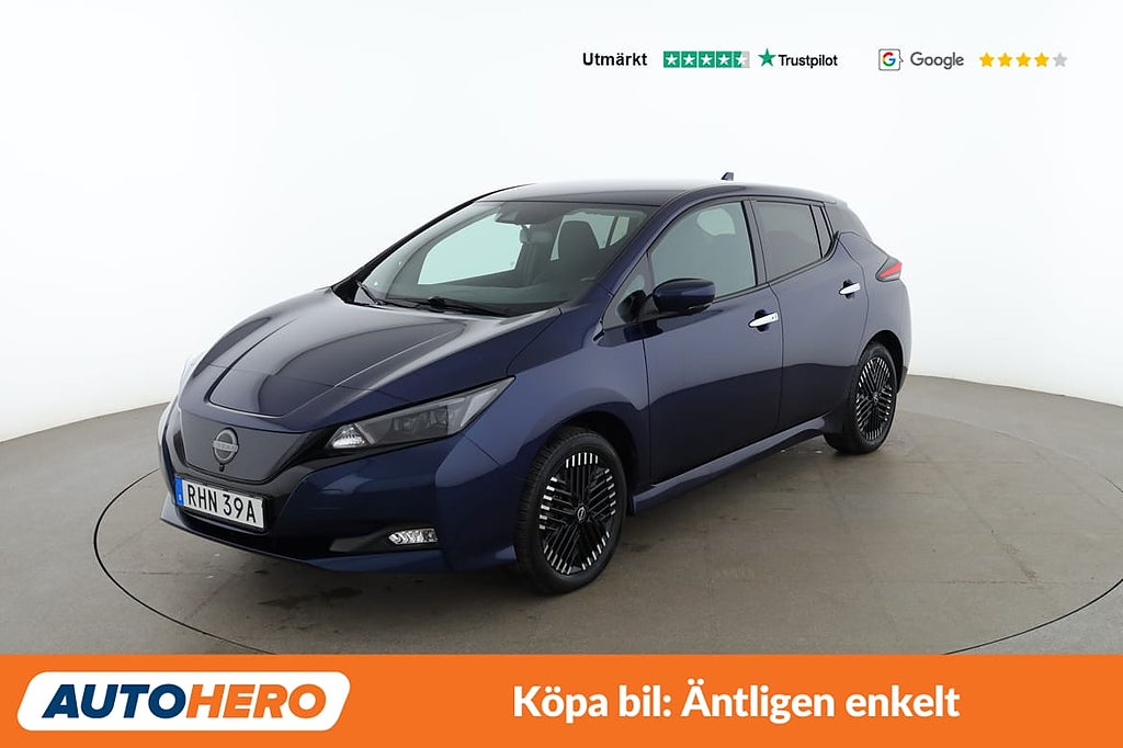 Nissan Leaf N-Connecta / 360, CarPlay, Rattvärme