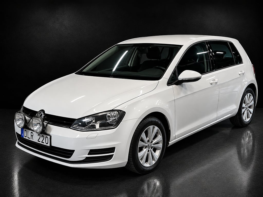 Volkswagen Golf 5-dörrar 1.6 TDI DPF BMT 105hk Masters NYBES NY SERVAD