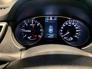 SUV Nissan X-Trail 17 av 22