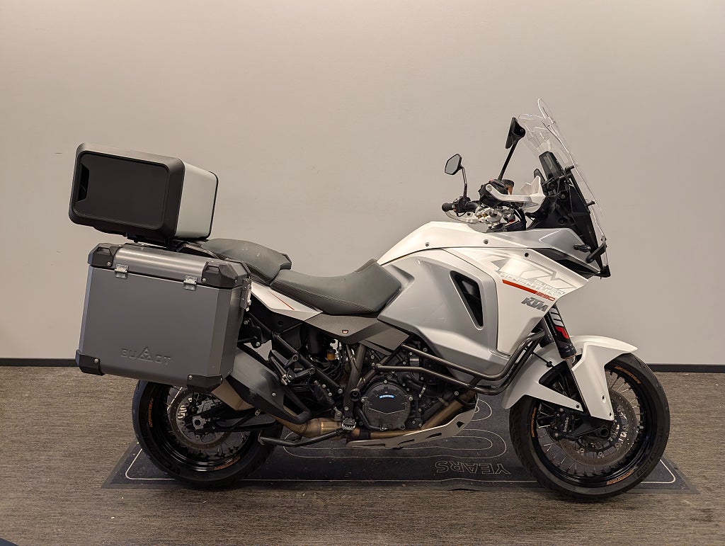 KTM 1290 Super Adventure 