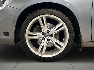 Volvo V60 D3 Business Edit Kamrem Bytt VoC Pvärm MoK Psens SoV – bild 14