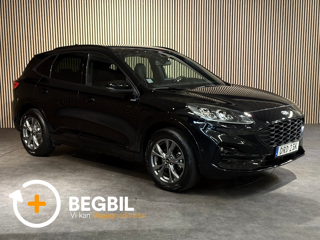 Ford Kuga Plug-In Hybrid ST-Line / kamera / Navi / Lågmil / 