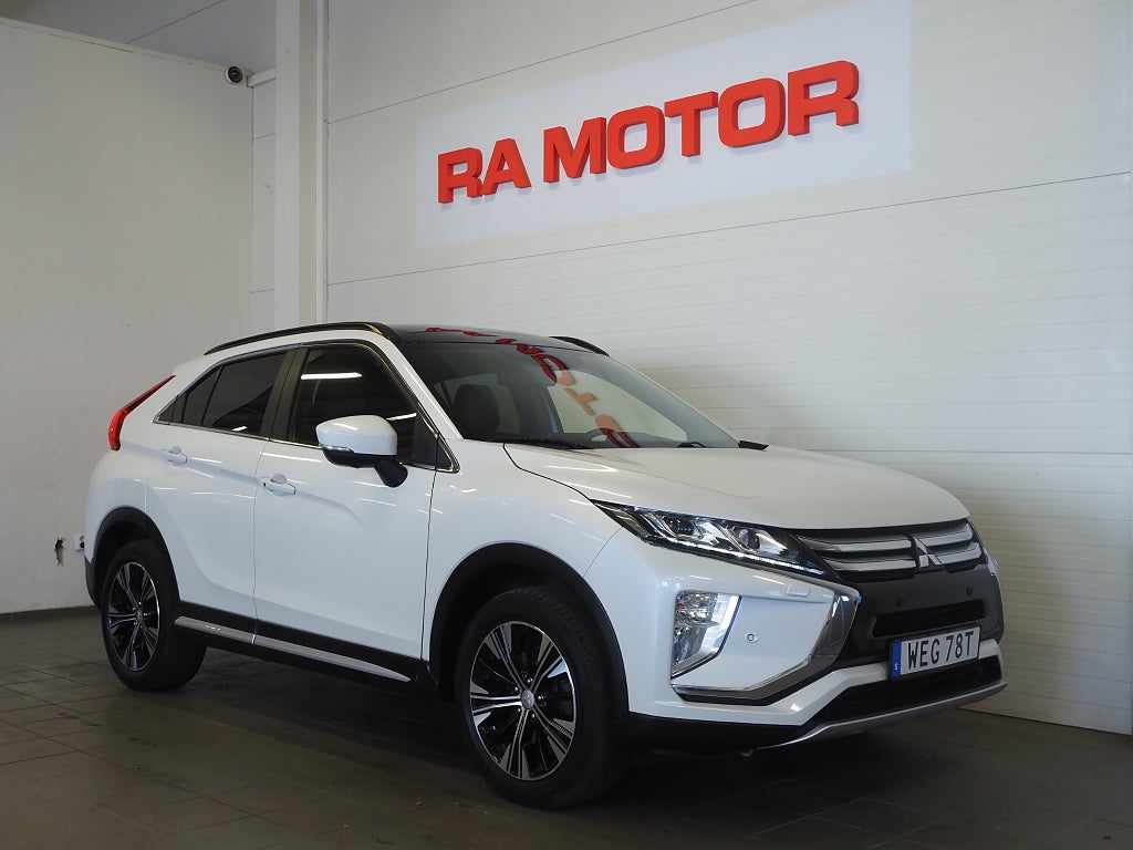 Mitsubishi Eclipse Cross 1.5 T-MIVEC S-AWC CVT Intense Onyx Pano 360° Skinn 2020