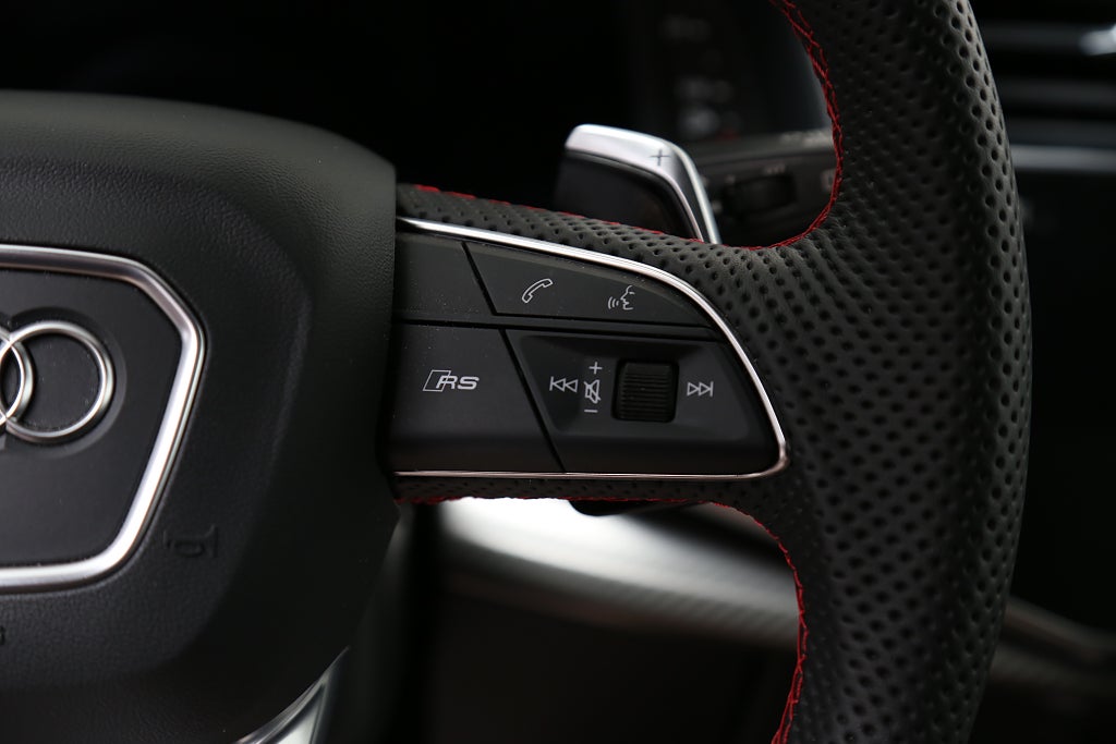 Audi RSQ8 600hk Massage B&O Sportavgas 23" Drag Nybilsgaranti