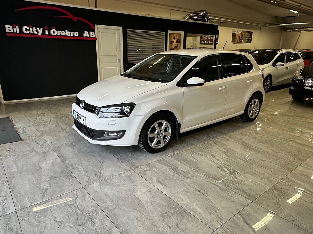 Volkswagen Polo 1.2 TSI (90hk) Masters Låga Mil / 3-Ägare / Nyservad 