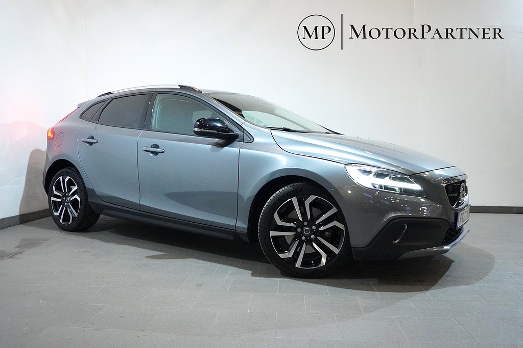 Volvo V40 Cross Country D2 Momentum Kamera VoC Navi BLIS