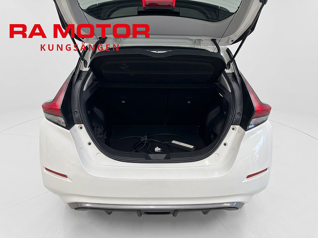 Nissan Leaf 40 KWh 150hk  Acenta | Backkamera | Keyless | Carplay | 2023