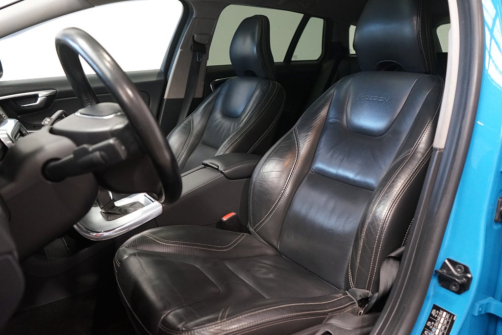 Volvo V60 D4 Automat R-Design Taklucka 163hk