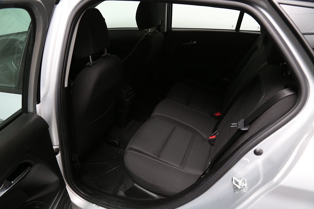 Fiat Tipo 1,6 110hk Lounge Kombi Automat 2018