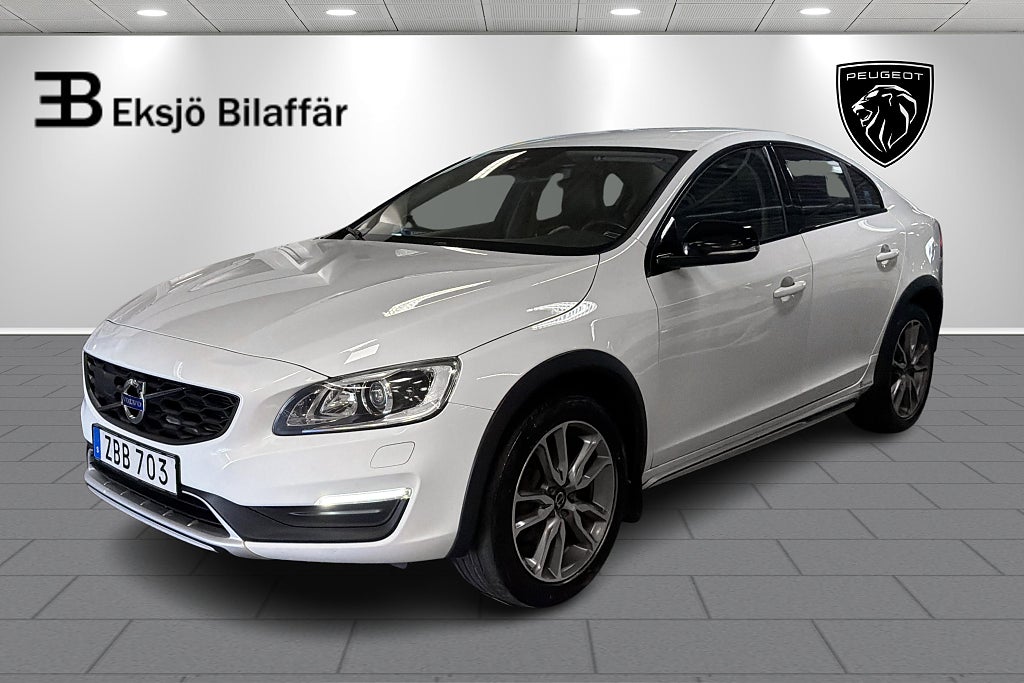 Volvo S60 Cross Country D4 AWD 190hk Automat Classic Summum *Dragkrok, VOC*