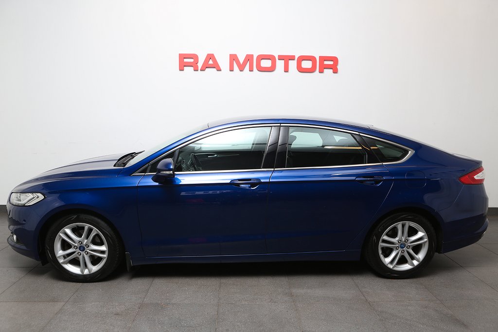 Ford Mondeo 2,0 TDCi 180hk Business Aut 5-D Värmare Drag 2015