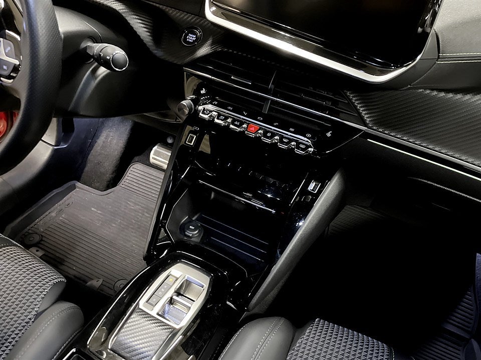 Bild på Peugeot E-208 GT 50kWh 136hk Aut - B-KAMERA, CARPLAY