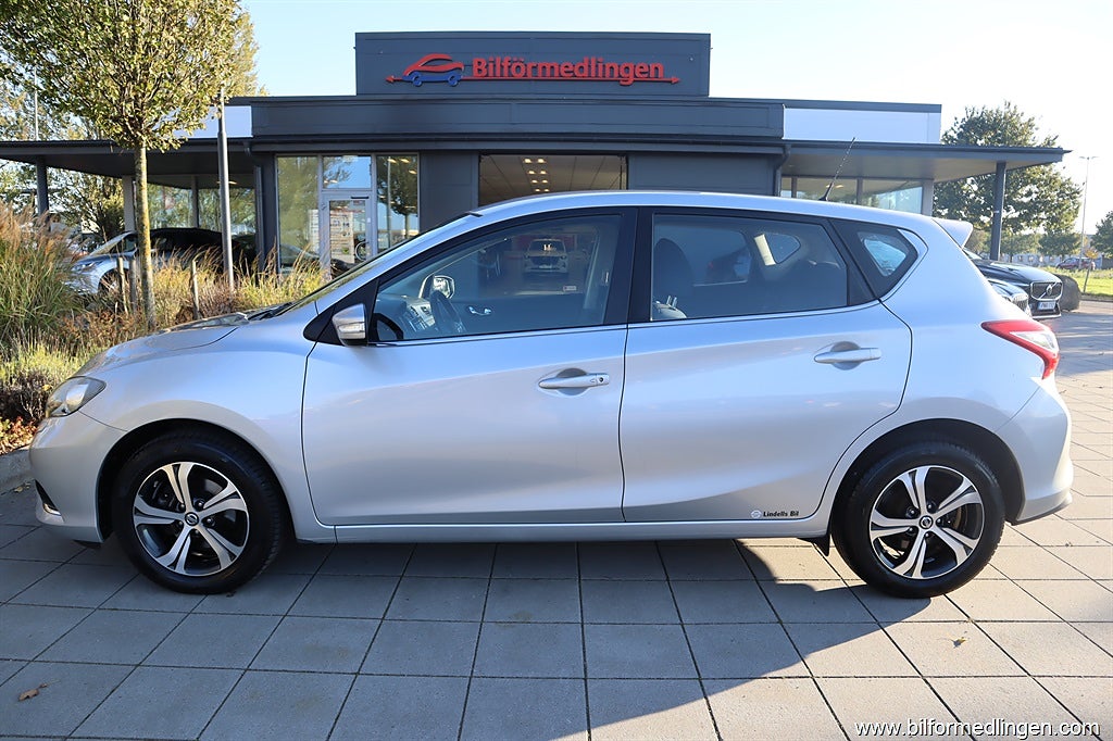 Nissan Pulsar 1.2 DIG-T 5-door 115hk Aut Navi Backkamera Svensksåld