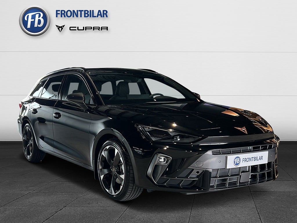 Cupra Leon 1.5 eTSI 150hk Privatleasa från  3.495kr/mån