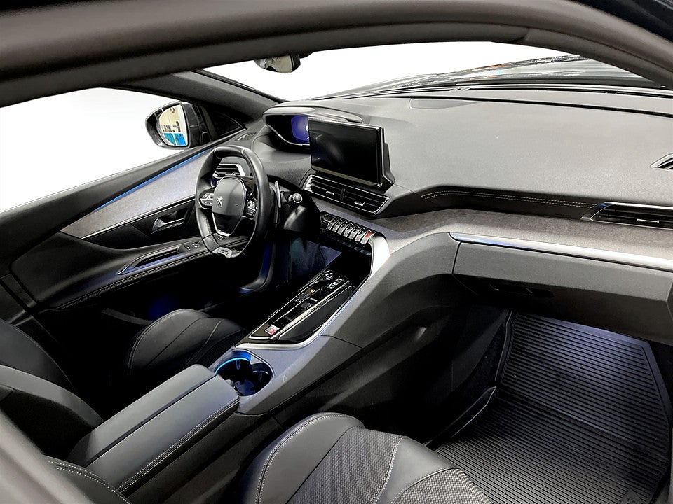 Bild på Peugeot 3008 GT 1.2 PT 130hk Aut B-KAMERA CARPLAY