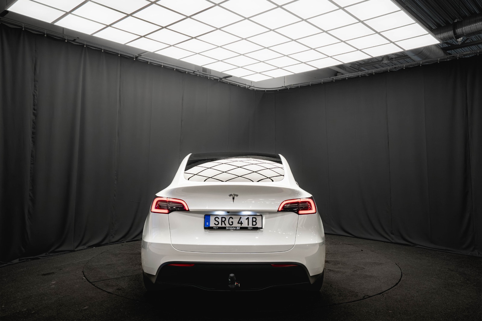 Tesla Model Y Standard Range RWD DRAG PANO LÄDER 1-ÄGARE MOMS 2023 - miniatyr 7
