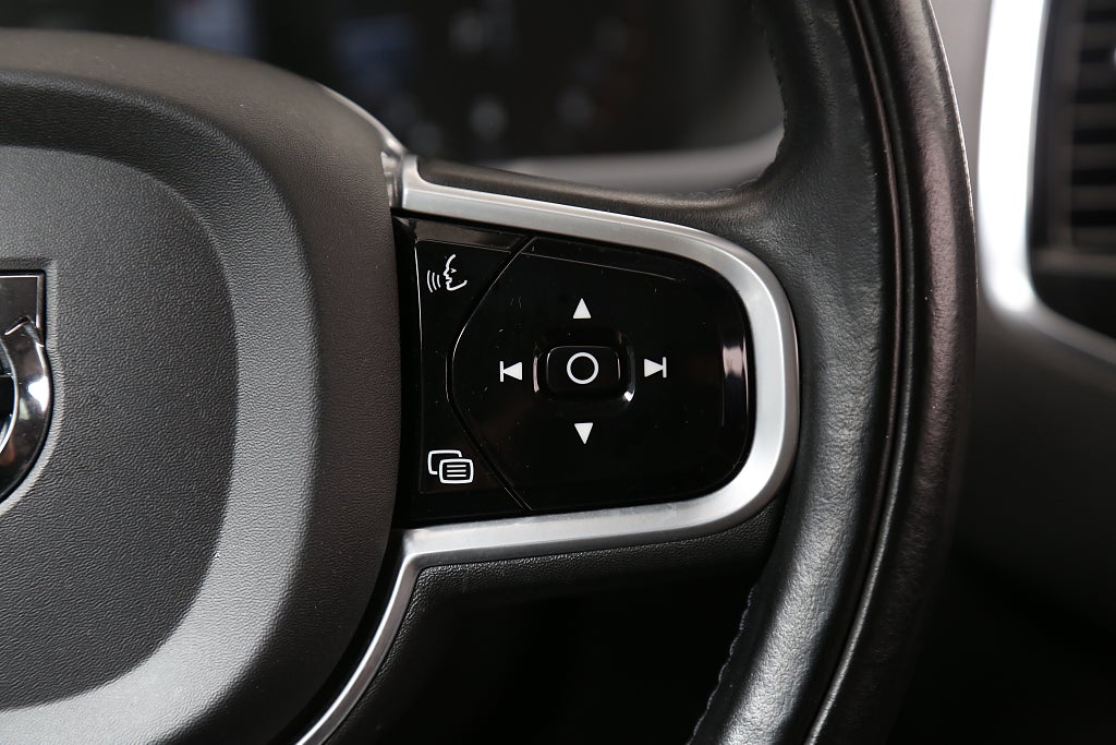 Volvo XC90 B5 Bensin 250hk Momentum AWD Aut Drag Leasbar 2022