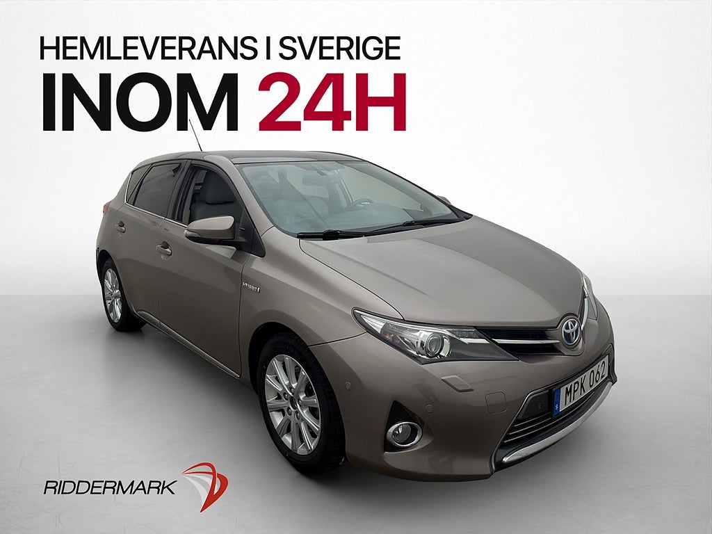 Toyota Auris Hybrid 136hk Executive Pano Kamera Navigation