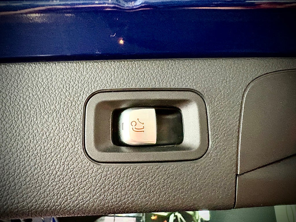 Mercedes-Benz GLC 220 d 4MATIC AMG Värmare Digital  Cockpit - bild 8