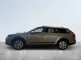 Skoda Octavia Scout 2.0 TDI 4x4 Premium Drag CANTON Kamera Mvärm Navi S&V