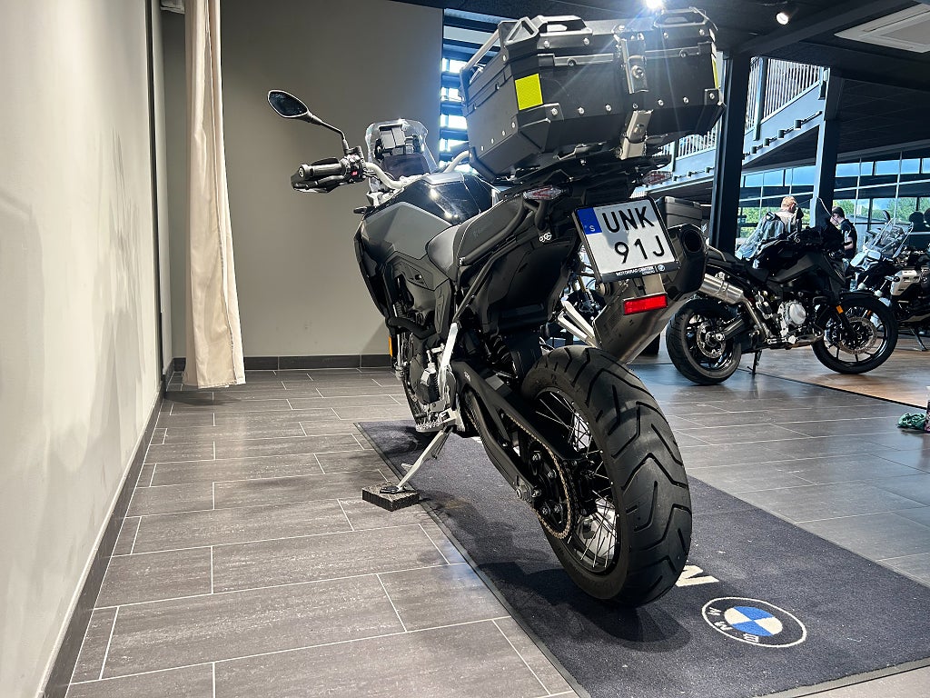BMW F900GS 3,45%/141 mil/Wunderlich/Toppbox/Pakethållare