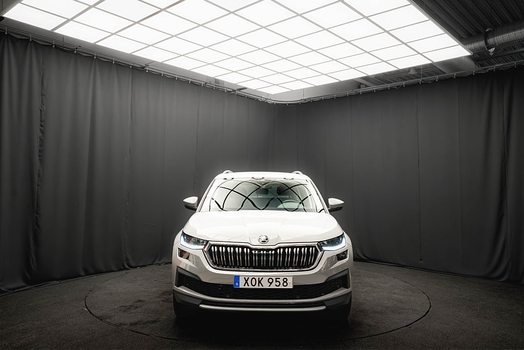 Skoda Kodiaq TDI 4x4 STYLE 7-sits D-VÄRMARE DRAG KAMERA 1-ÄGARE MOMS