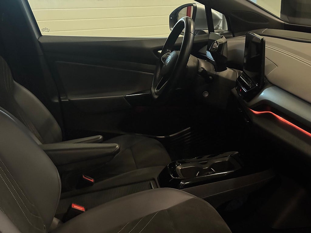 Volkswagen ID.4 Pro Performance Comfort Plus Alcantara Kamera Drag IQ