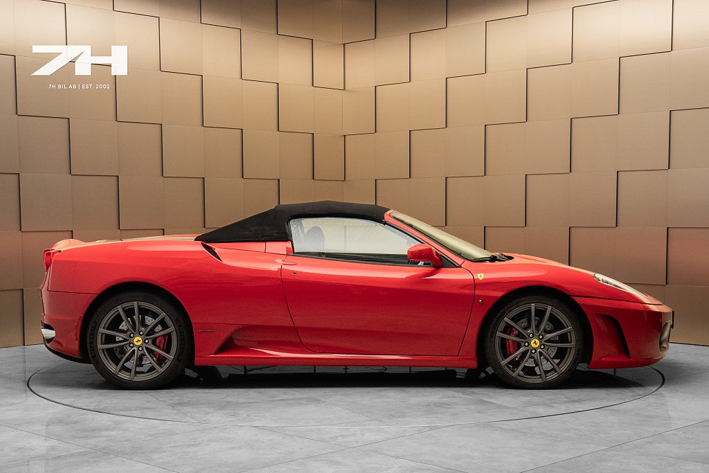 Ferrari 430 Spider / Kolfiber / Scuderia / Ny Koppling