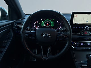 Hyundai i30 KombiI N-Line SoV-Däck/Kamera/MoK-Värmare/Rattvärme – bild 9