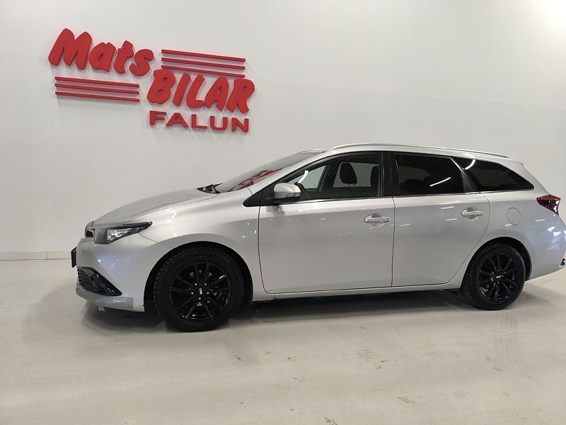 Toyota Auris Touring Manuell 1,6 D-4D 112 hk ActivePlus