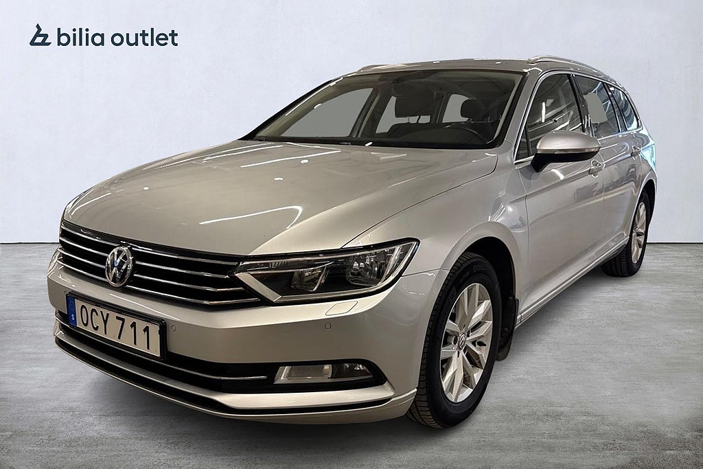 Volkswagen Passat Sportscombi 1.4 TSI Base Dragkrok / CarPlay / B-Kamera