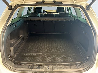 Volkswagen Passat Alltrack 2.0 TDI 4M Alltrack MOMS Drag Dvärme Bkamera Navi S&V – bild 12