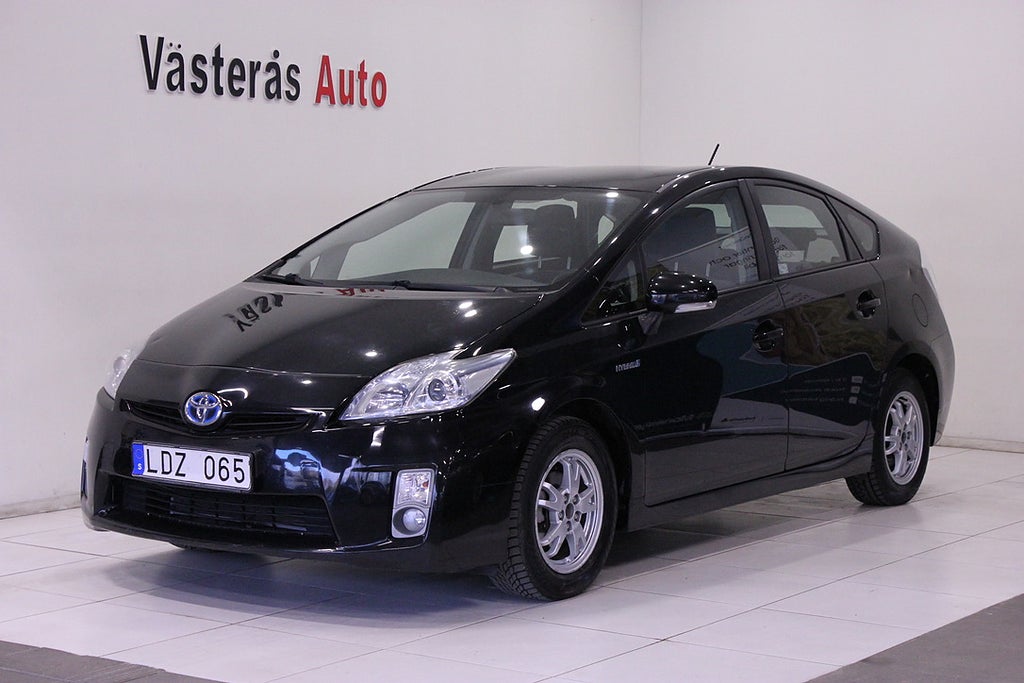Toyota Prius Hybrid CVT 1,8 Ny besikt 136HK Euro 5