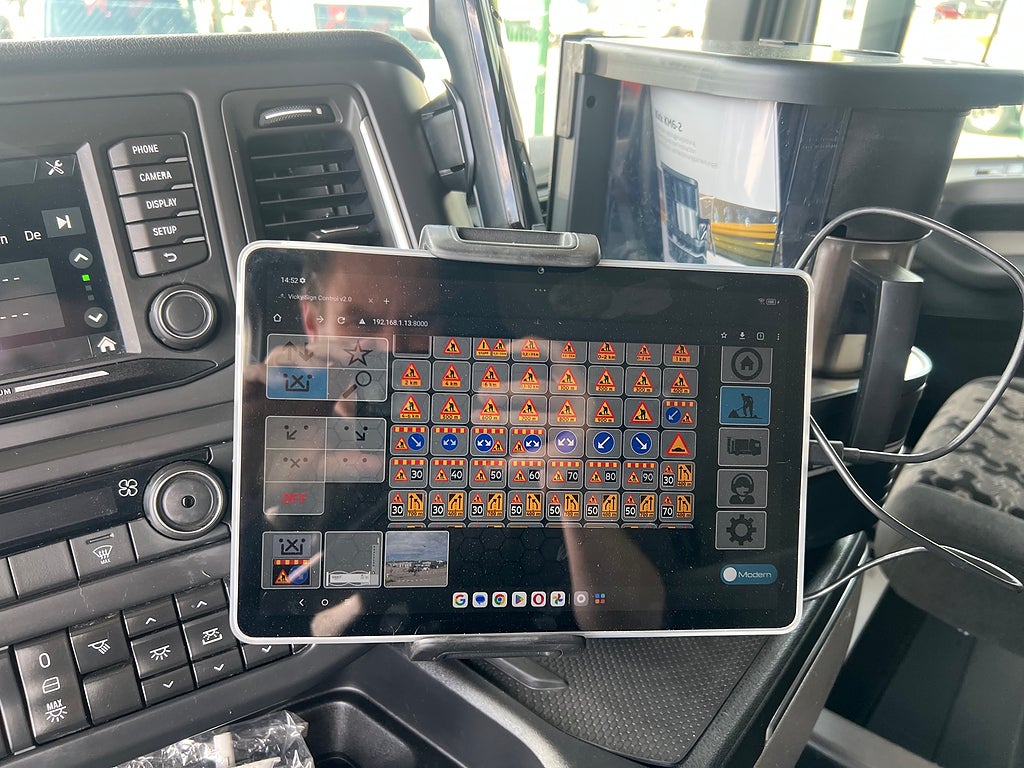 Scania R410 4x2 TMA Bil MaxiSign Online & Verdegro, Euro 6