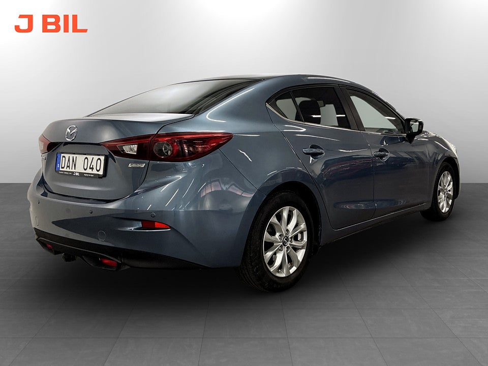 Bild på Mazda 3 Sedan 2.0 SKYACTIV-G 120hk P-SENSORER NAVI