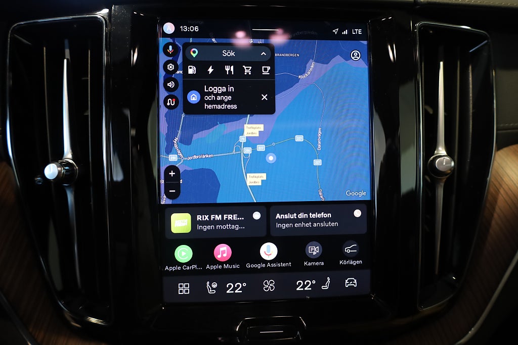 Volvo XC60 Recharge T6 AWD AUT Ultimate Dark Pano H&K Orrefors 2024